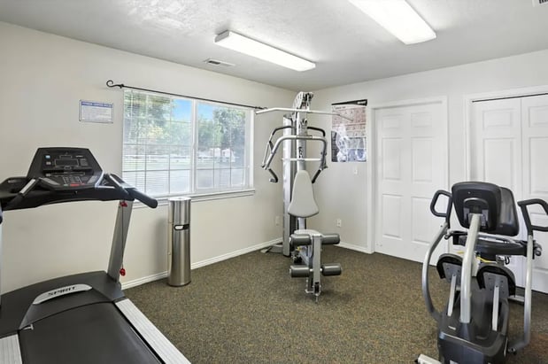 Images Country Oaks Apartments