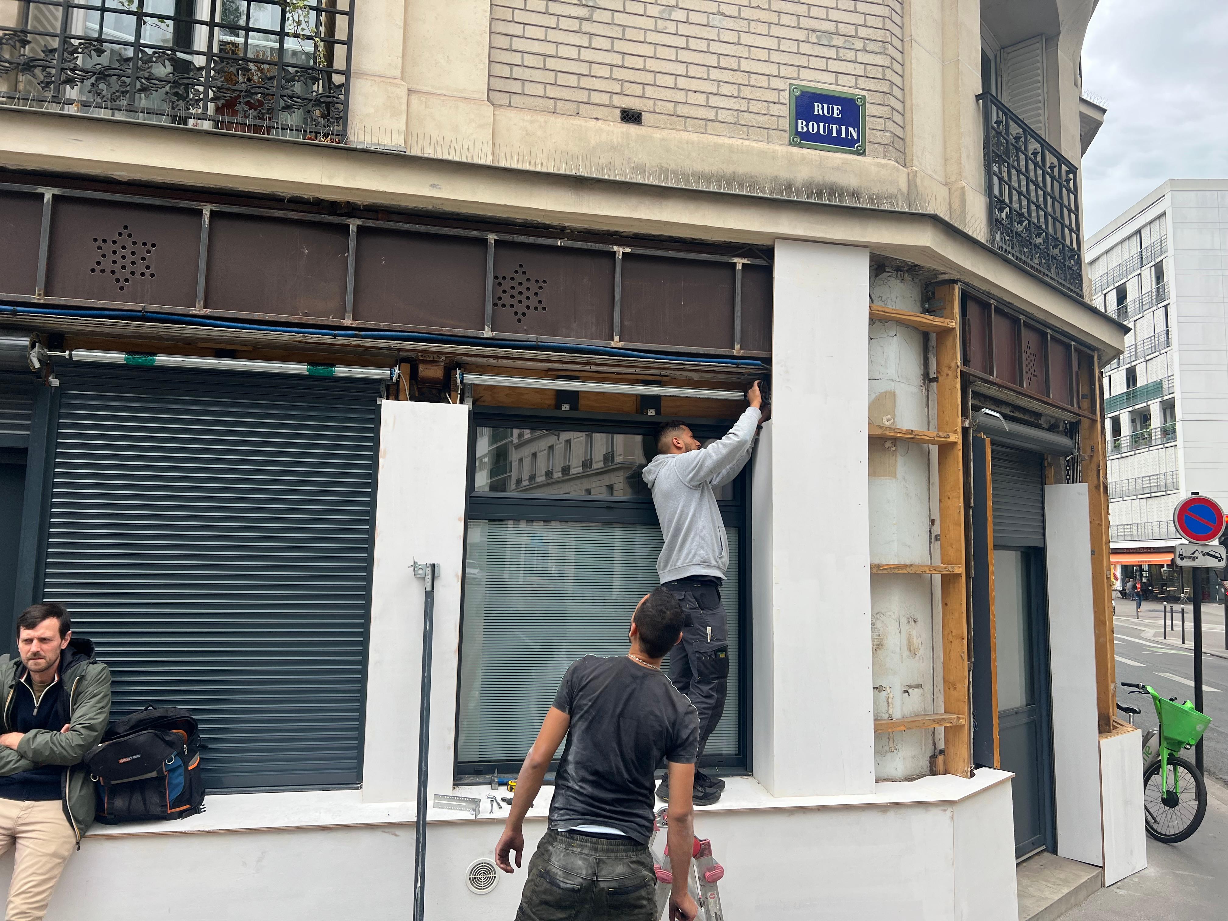 Images Rideau Metallique Paris : dépannage des rideaux métalliques - Fer Paris et Île-de-France