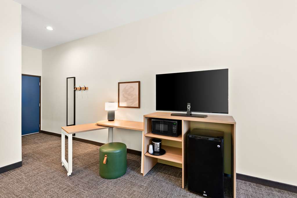 Guest room