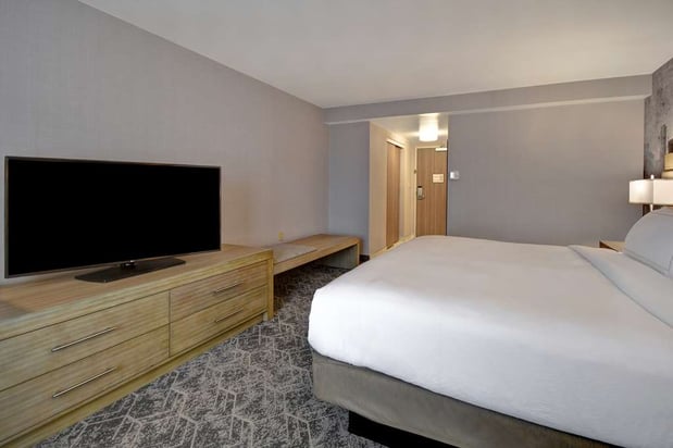Images DoubleTree by Hilton St. Louis Airport