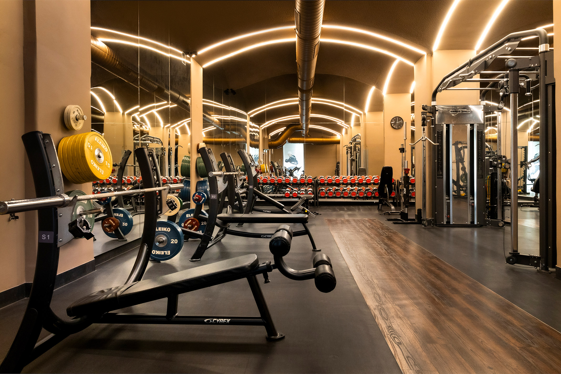 Bild 7 von John Harris Fitness Am Schillerplatz