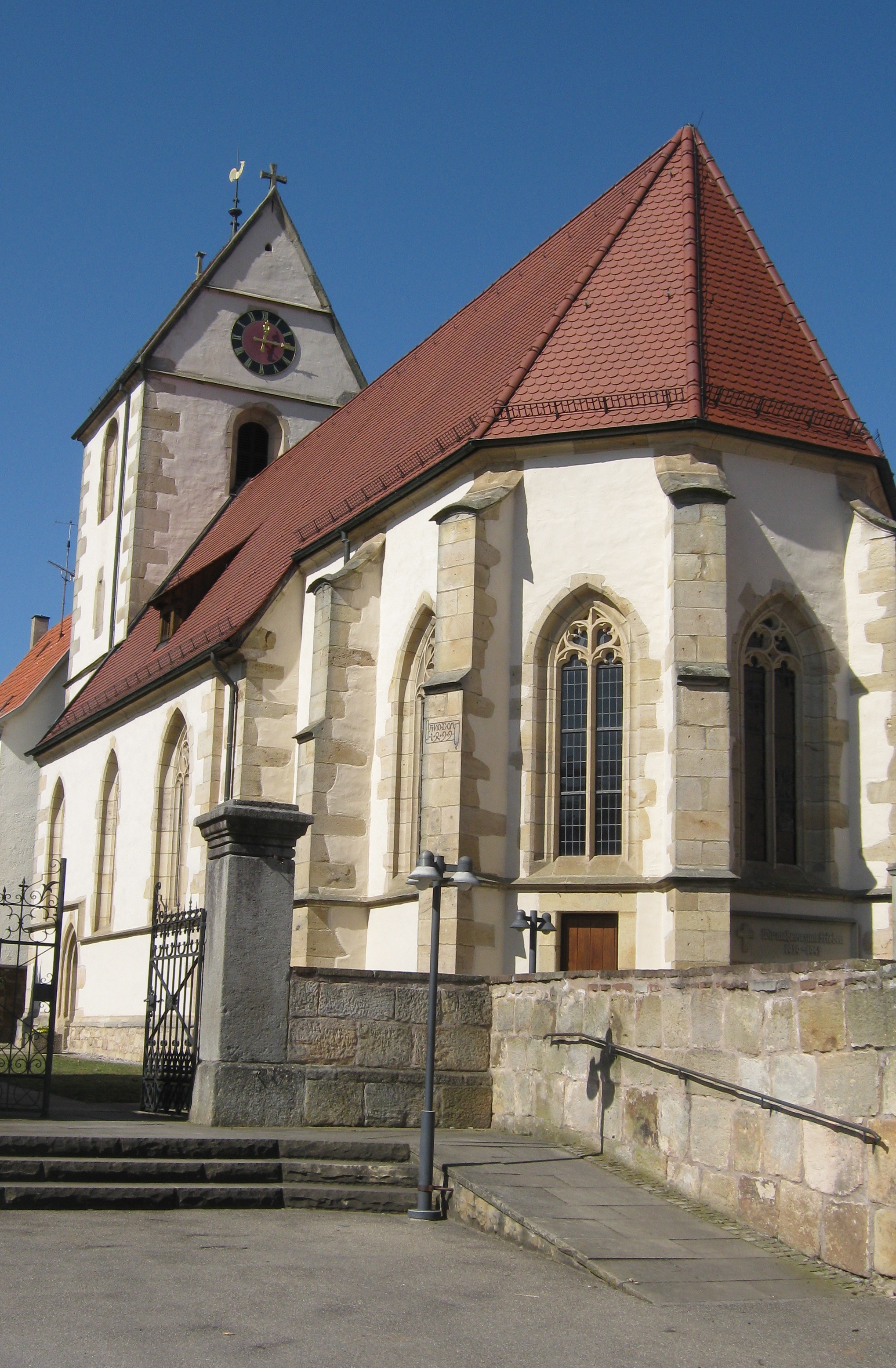 Nikomedeskirche - Evangelische Kirchengemeinde Weilheim, Paul-Schneider-Straße 2 in Tübingen-Weilheim