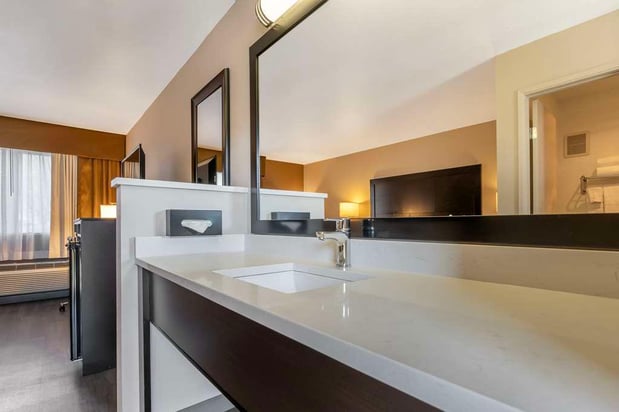 Images Best Western Inn of Vancouver