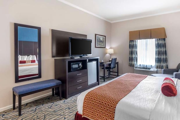 Images Best Western Spring Hill Inn & Suites