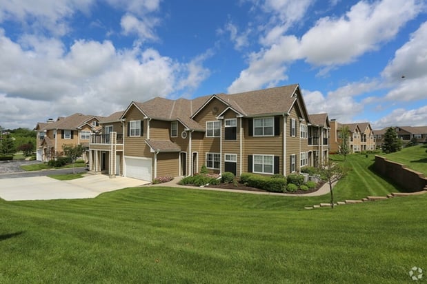 Images Manor Homes of Fox Crest