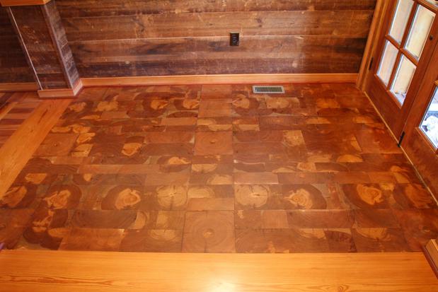 Images E. T. Moore Manufacturing, Inc.