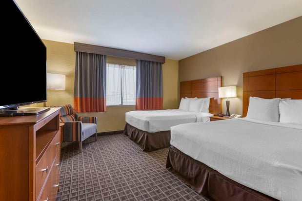 Images Best Western Plus Scottsdale Thunderbird Suites