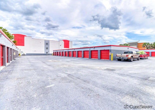 Images CubeSmart Self Storage