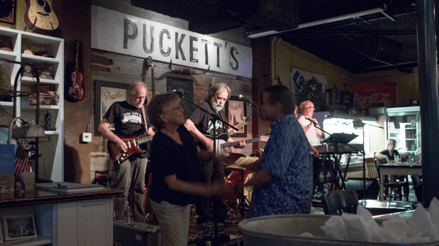 Images Puckett's Restaurant