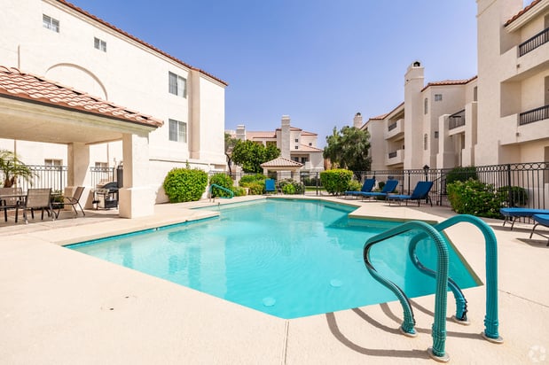 Images Ventana Apartments