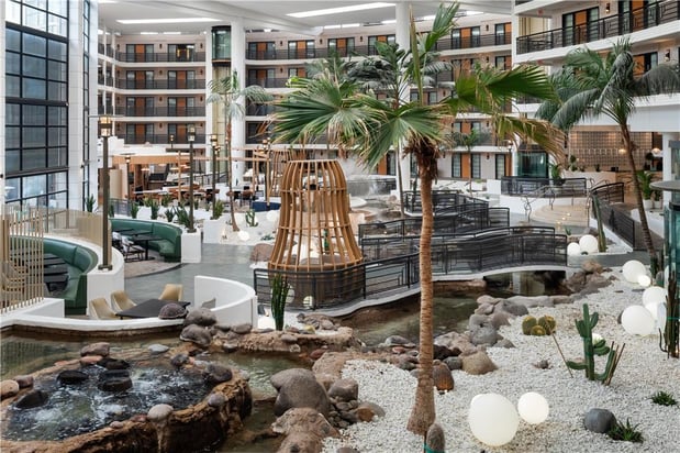Images Embassy Suites by Hilton Phoenix Biltmore