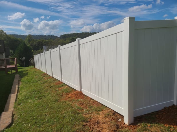 Images Heritage Fence & Repair