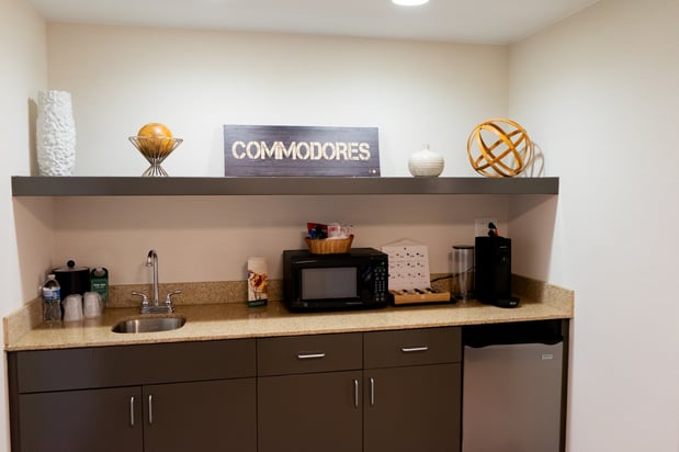 Images Holiday Inn Nashville-Vanderbilt (Dwtn) by IHG