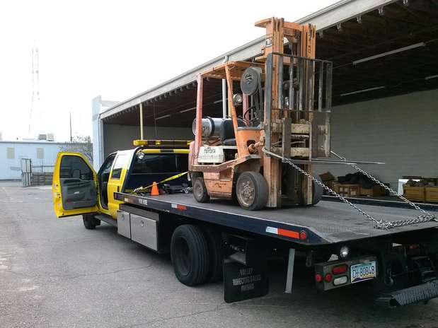 Images Poly's Towing Peoria