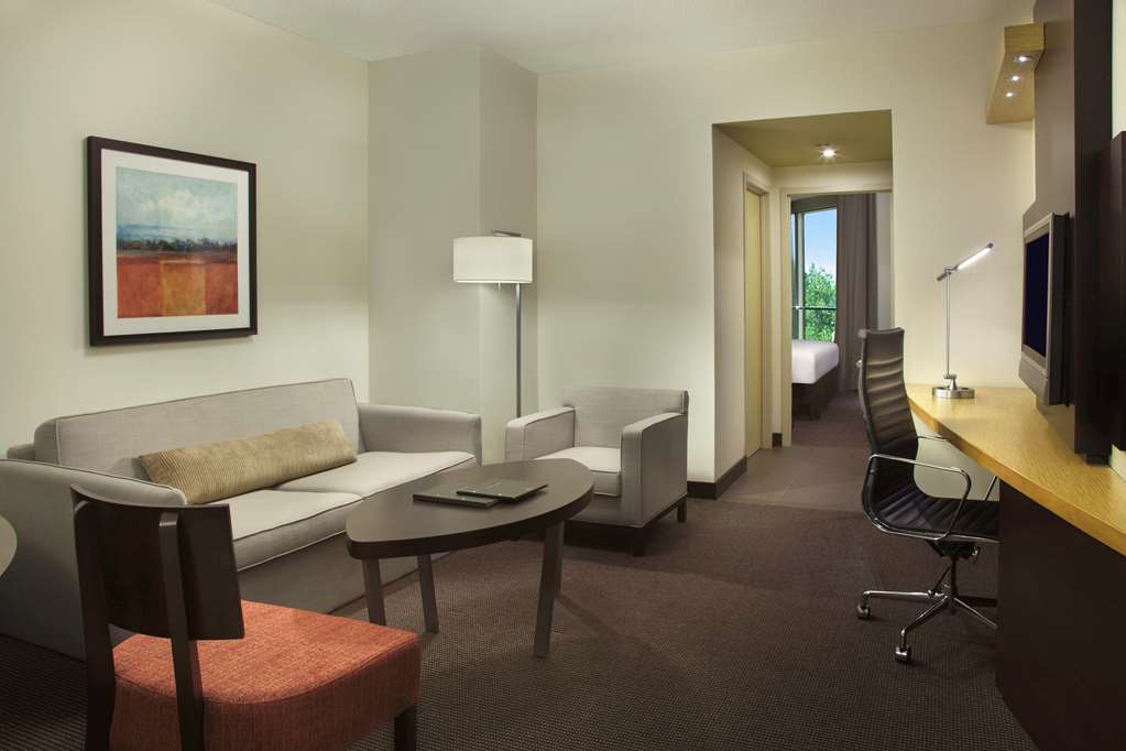 Images Hilton Toronto/Markham Suites Conference Centre & Spa