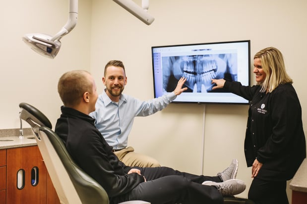 Images Moore Dental at Lewis Center