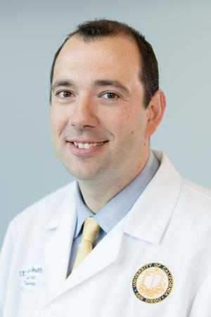 Images Kurt Hoffmayer, MD, PharmD, FACS, FHRS