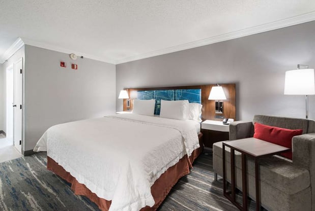 Images Hampton Inn & Suites Chicago/Hoffman Estates