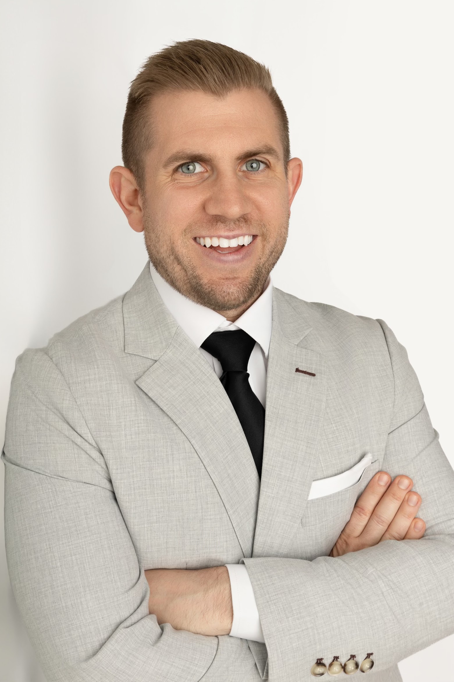 CHS Dental - Alex Kusek, DDS