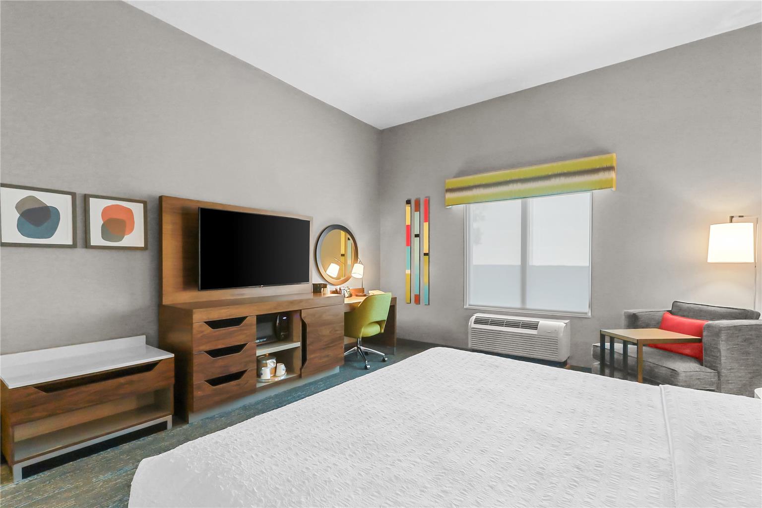 Guest room