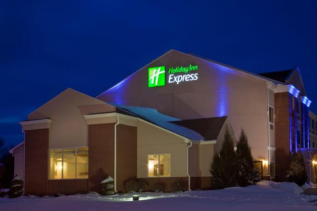 Images Holiday Inn Express O'Neill, an IHG Hotel