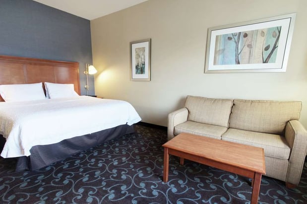 Images Hampton Inn & Suites Chicago Deer Park