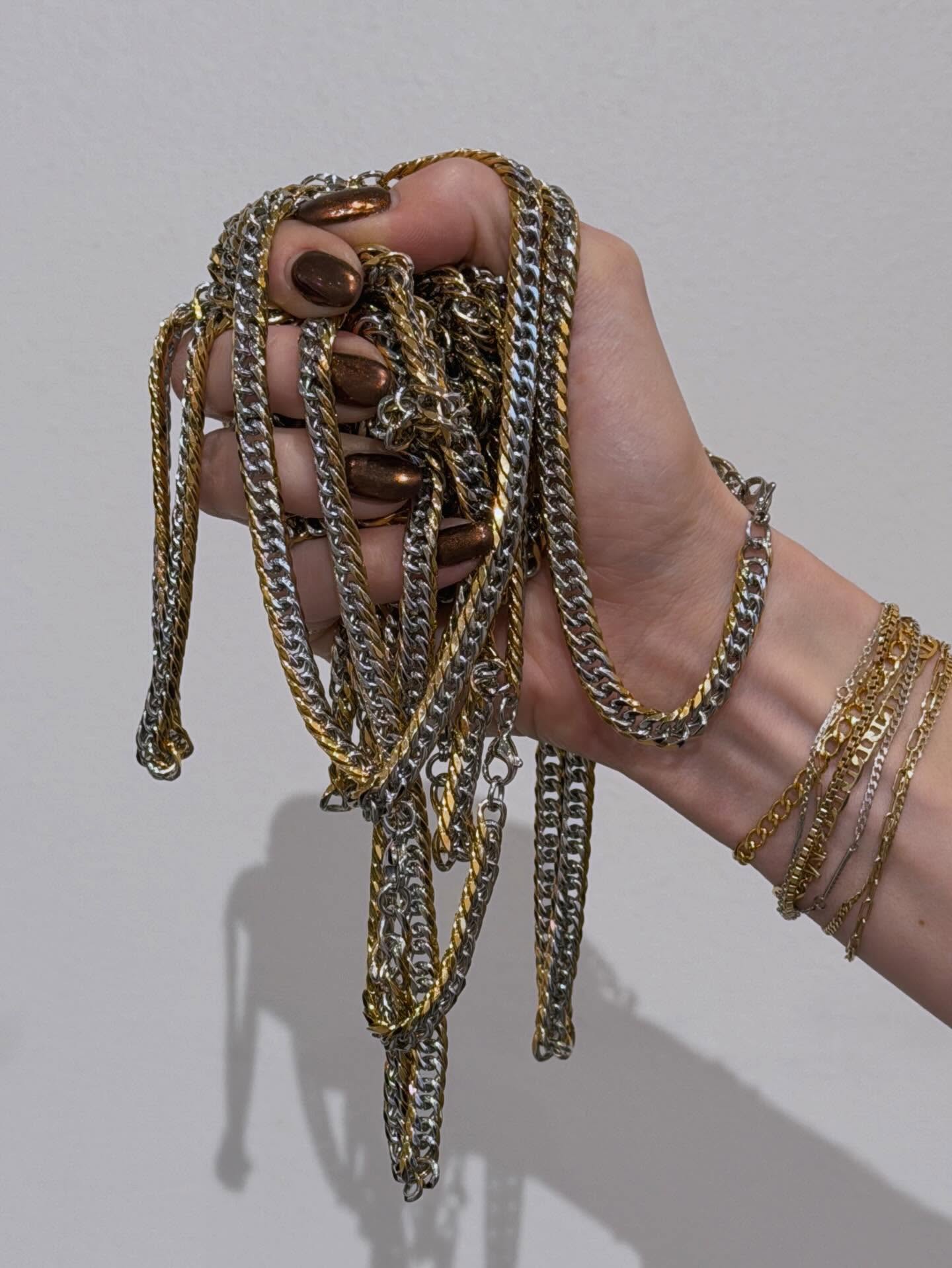 Back in stock our Exclusive Mix Chain Necklace! $72
Waterproof &bull; Hypoallergenic &bull; 16&rdquo; Two-Tone perfection