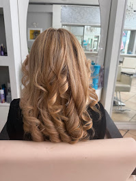 Images Merci Blow Dry Bar
