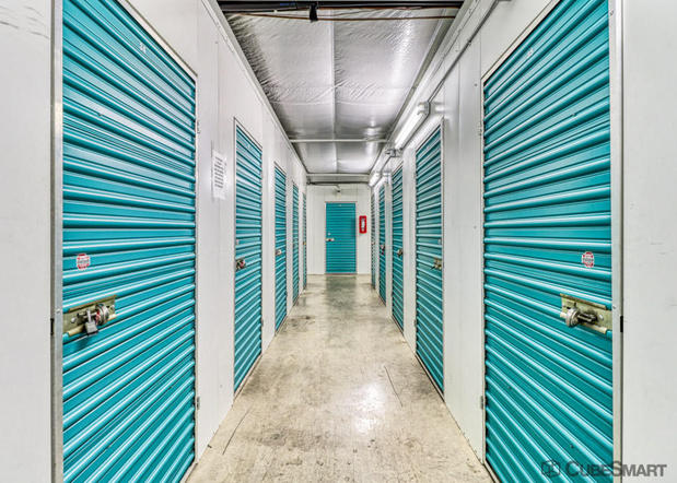Images CubeSmart Self Storage