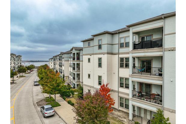 Images Park at Bayside Apartments