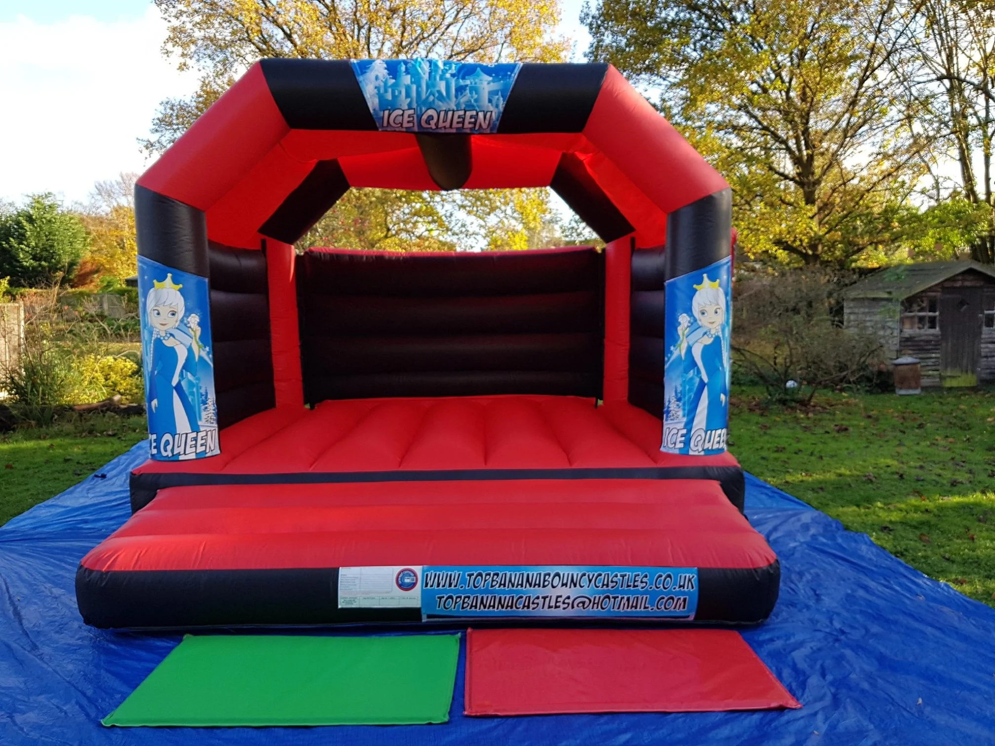 Images Top Banana Bouncy Castles