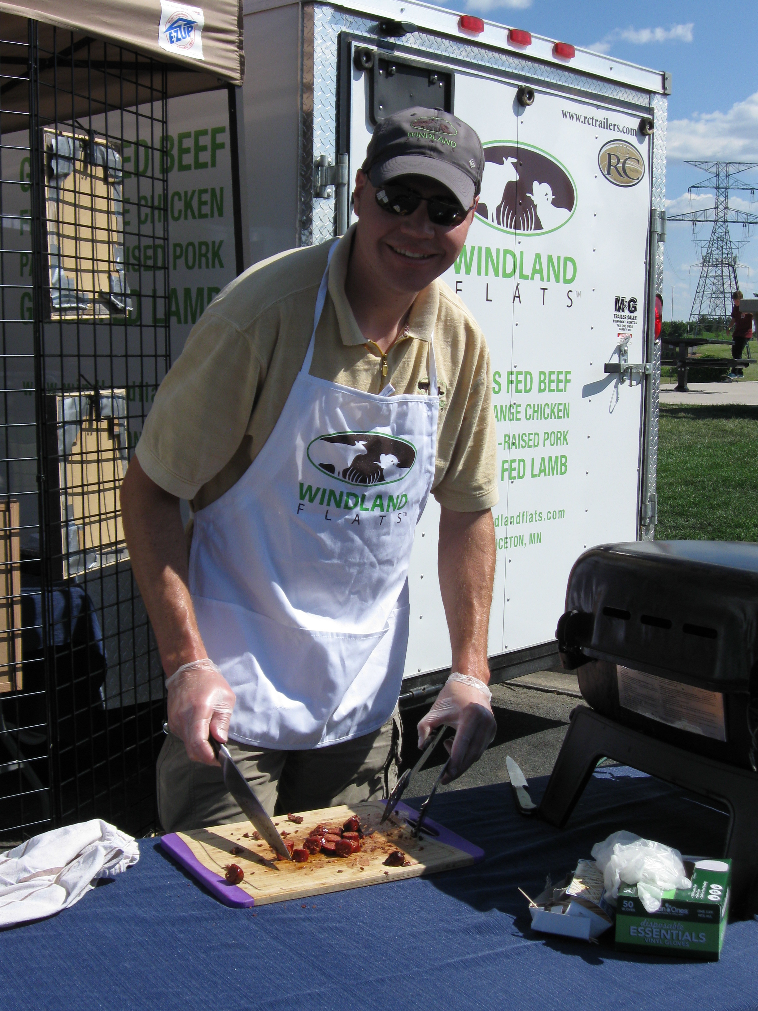 The Maple Grove Farmers Market also carries a large variety of meats, grown locally and ethically. Our vendors offer a variety of different cuts from beef, pork, chicken, lamb, fish, and more.