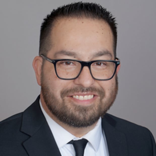 Images Edward Jones - Financial Advisor: Rudy Alvarado, AAMS®