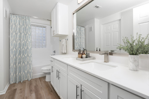 Images Legacy Estates at Frisco Apartments