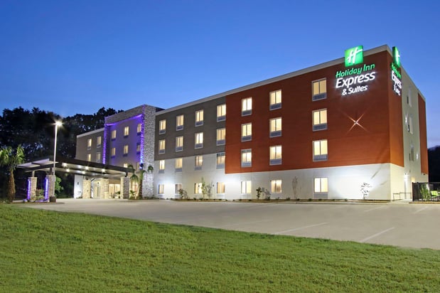 Images Holiday Inn Express & Suites Columbus North by IHG