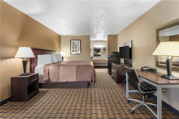 Images SureStay by Best Western Summersville