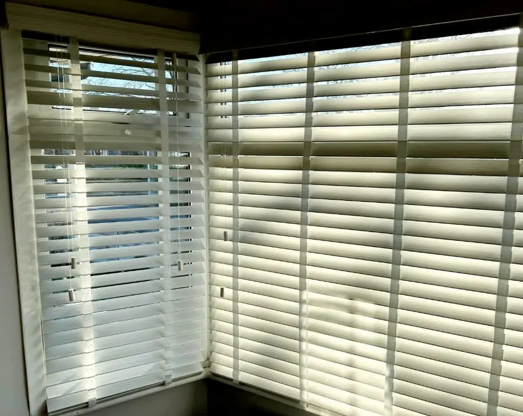Images Household Bargain Centre & Chantelle Blinds