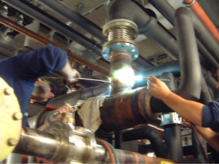 Rostra AG, Industrie Neuhof 8 in Kirchberg