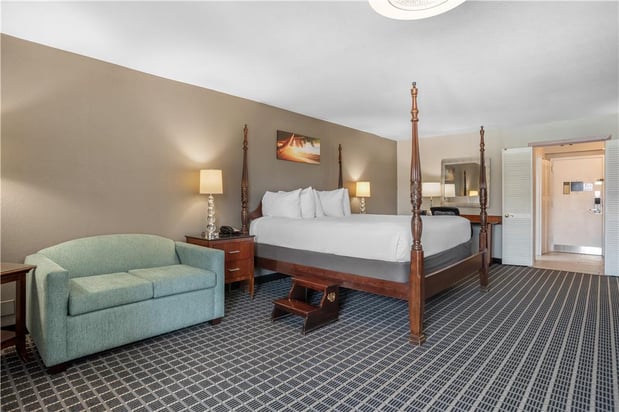 Images SureStay Plus by Best Western Greenwood