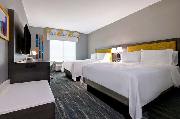 Images Hampton Inn & Suites Houston East Beltway 8