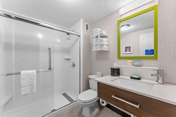 Images Hampton Inn Cleveland-Westlake