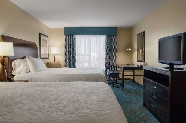 Images Hilton Garden Inn Fargo