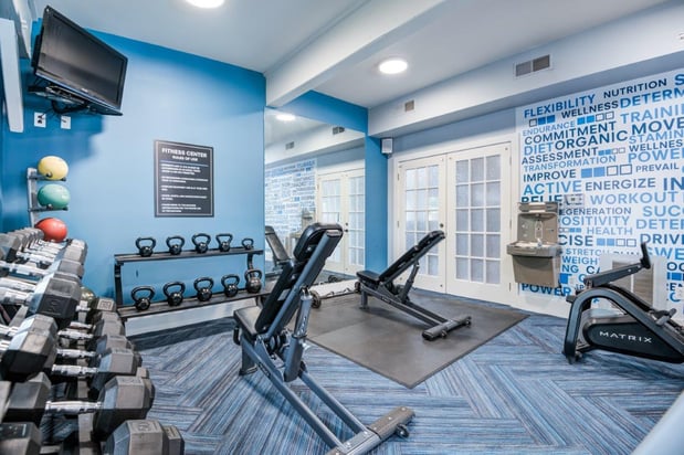 Images The Waterfront Apartments & Townhomes