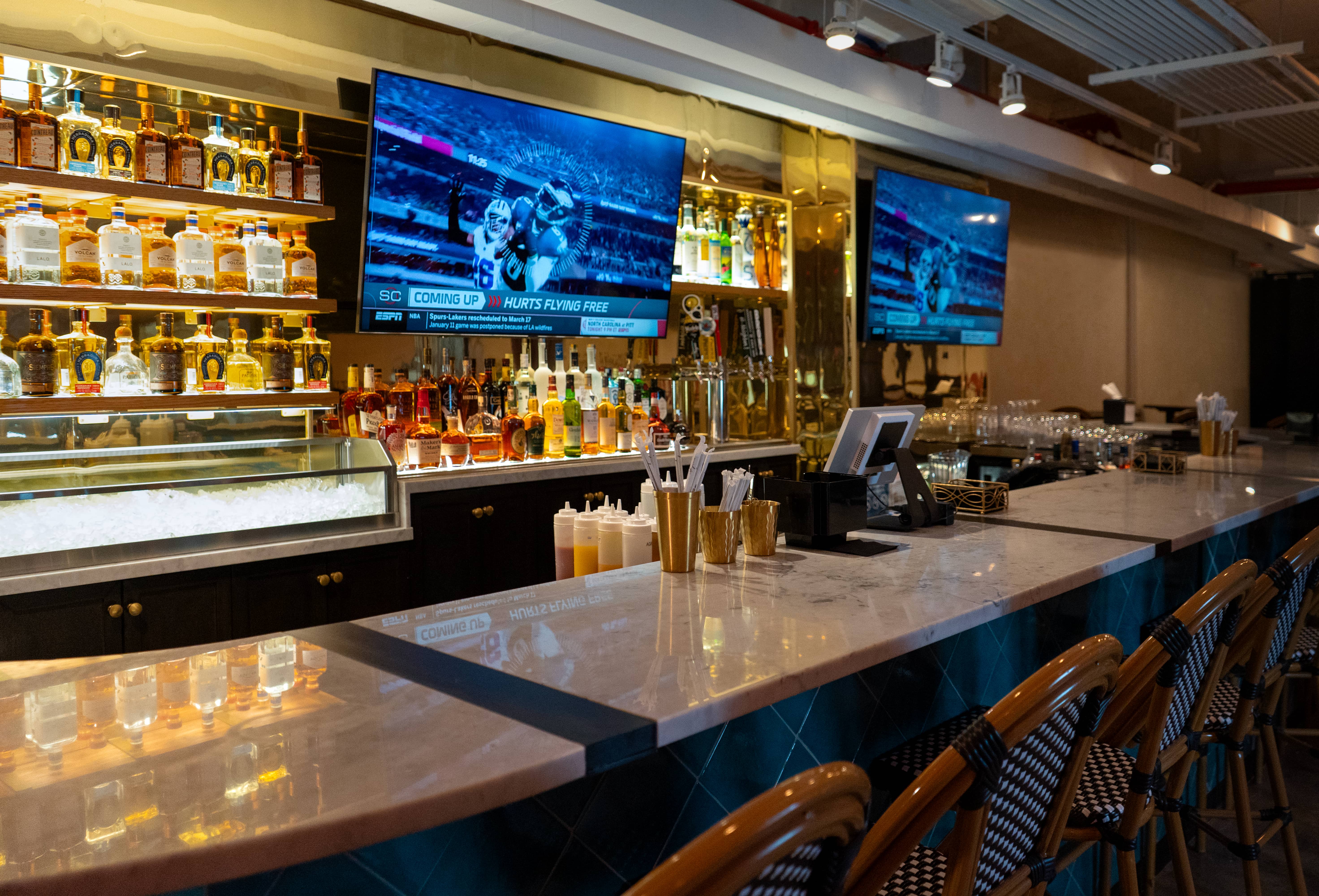 Lexington Market - Bars & Eateries