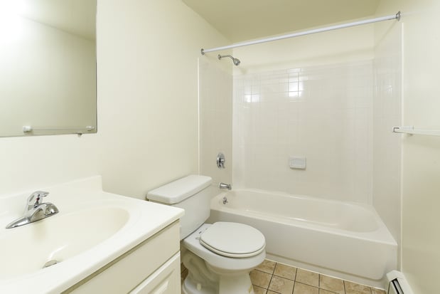 Images Mill Creek Village Apartments