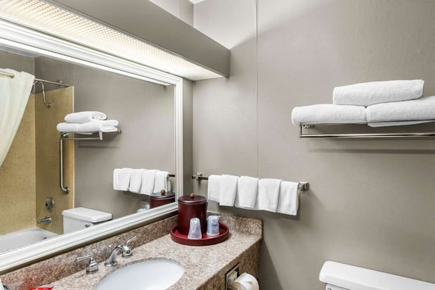 Images SureStay by Best Western SeaTac Airport North