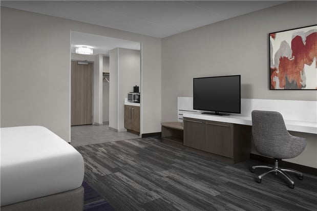 Images Hilton Garden Inn Charlotte Waverly