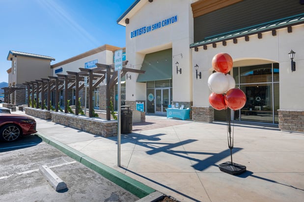 Images Dentists on Sand Canyon