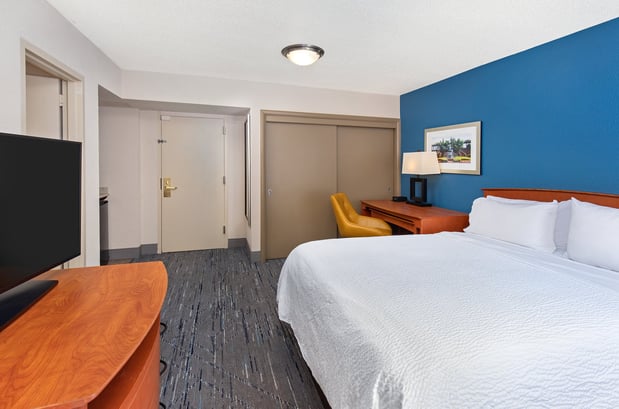 Images Holiday Inn Express Griffith Hall