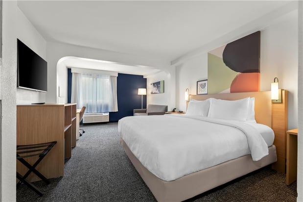 Images Spark by Hilton Biloxi Ocean Springs